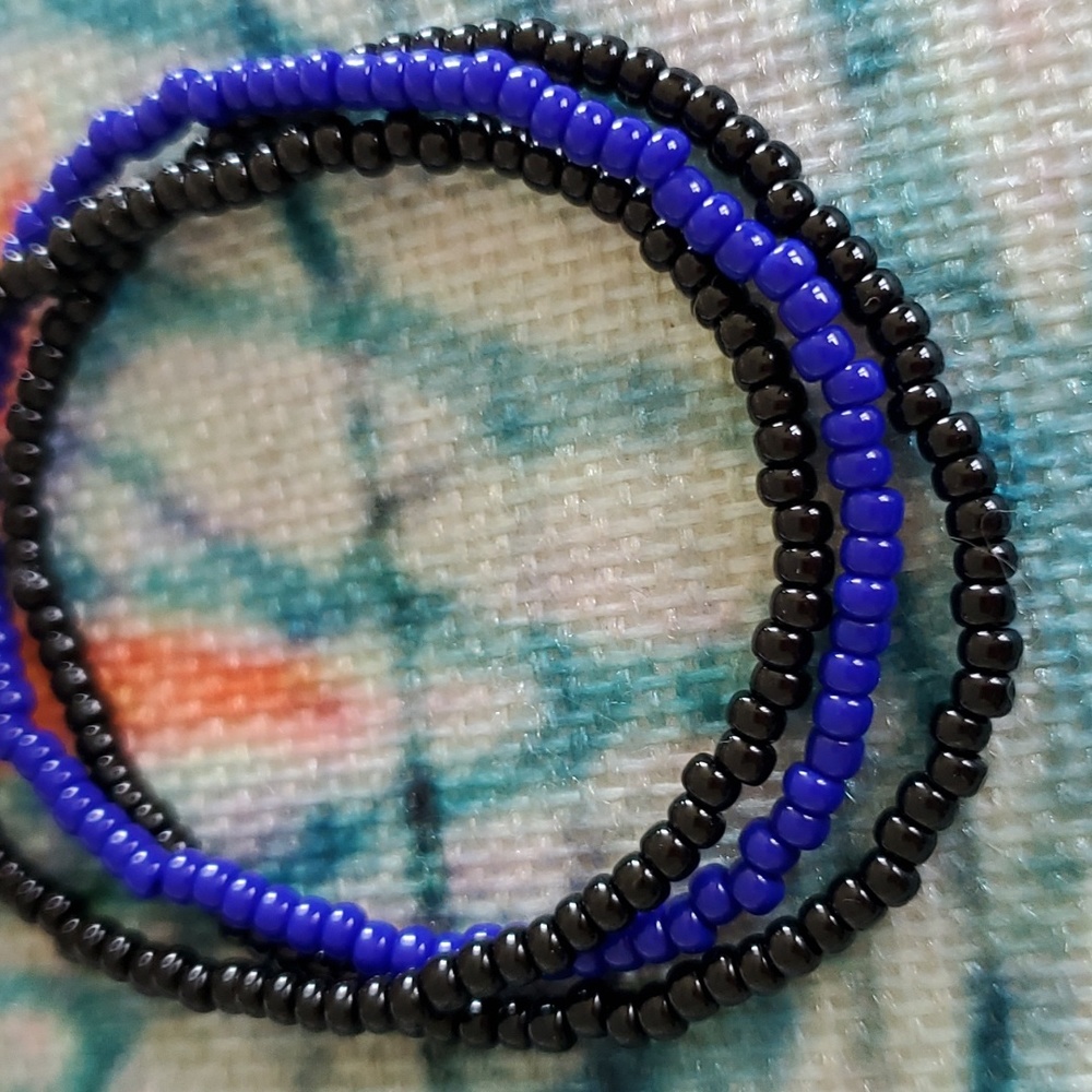 Seed Bead Stack Stretch Bracelets "Blue Line" - Picture 13 of 16
